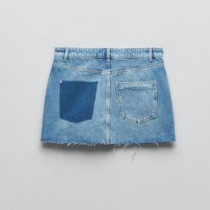 Zara RIPPED DENIM SKIRT. Mid-Blue. Size M. New with Tags.